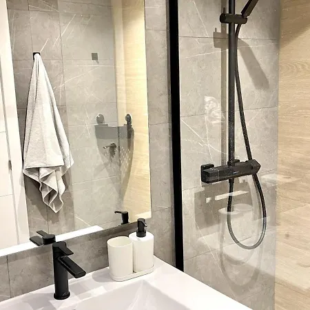 Apartbeach Michelangelo De Luxe Climatizado Y Junto Playa 08 Salou
